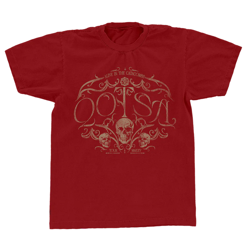 Queens Of The Stone Age - Alive In The Catacombs Skull T-Shirt (Red)